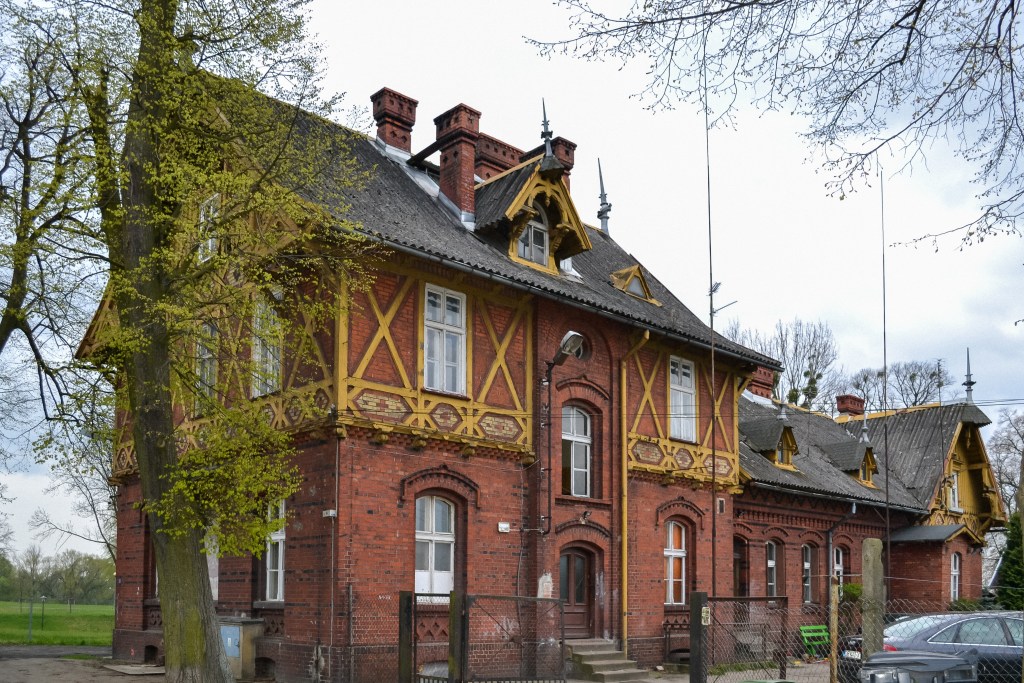 Dom śluzowego przy śluzie Brdyujście