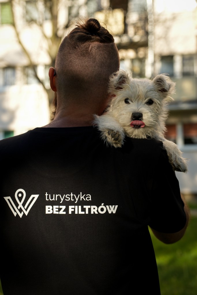Koszulka męska "Turystyka BEZ FILTRÓW"