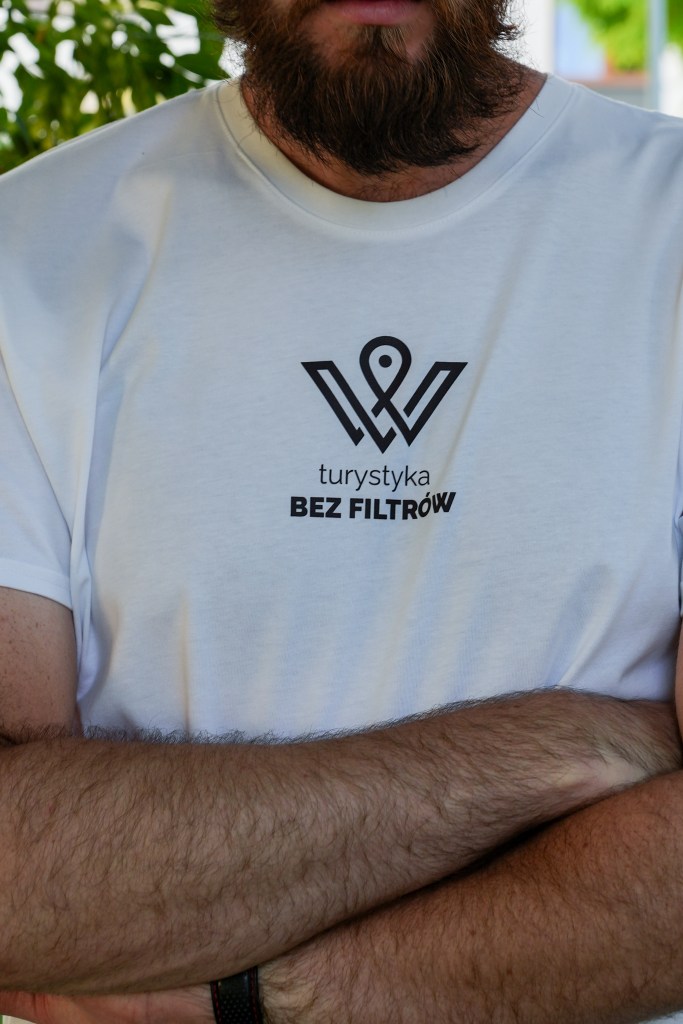 Koszulka męska "Turystyka BEZ FILTRÓW"