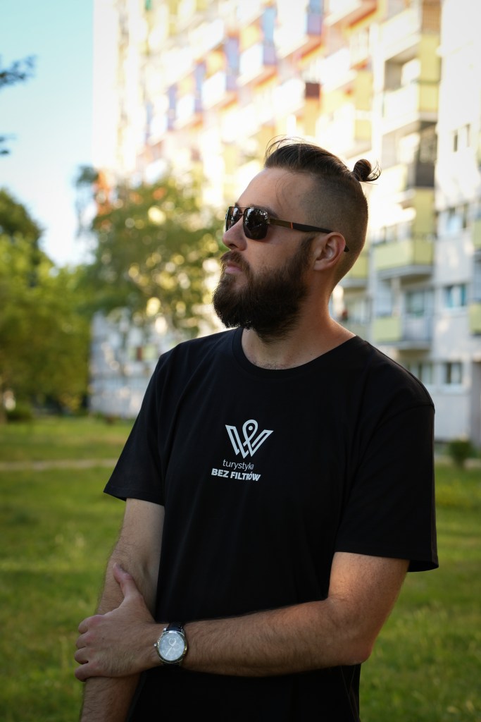Koszulka męska "Turystyka BEZ FILTRÓW"