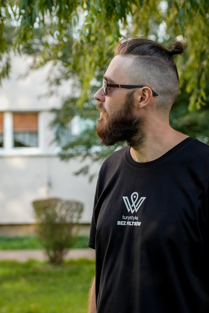 Koszulka męska "Turystyka BEZ FILTRÓW"